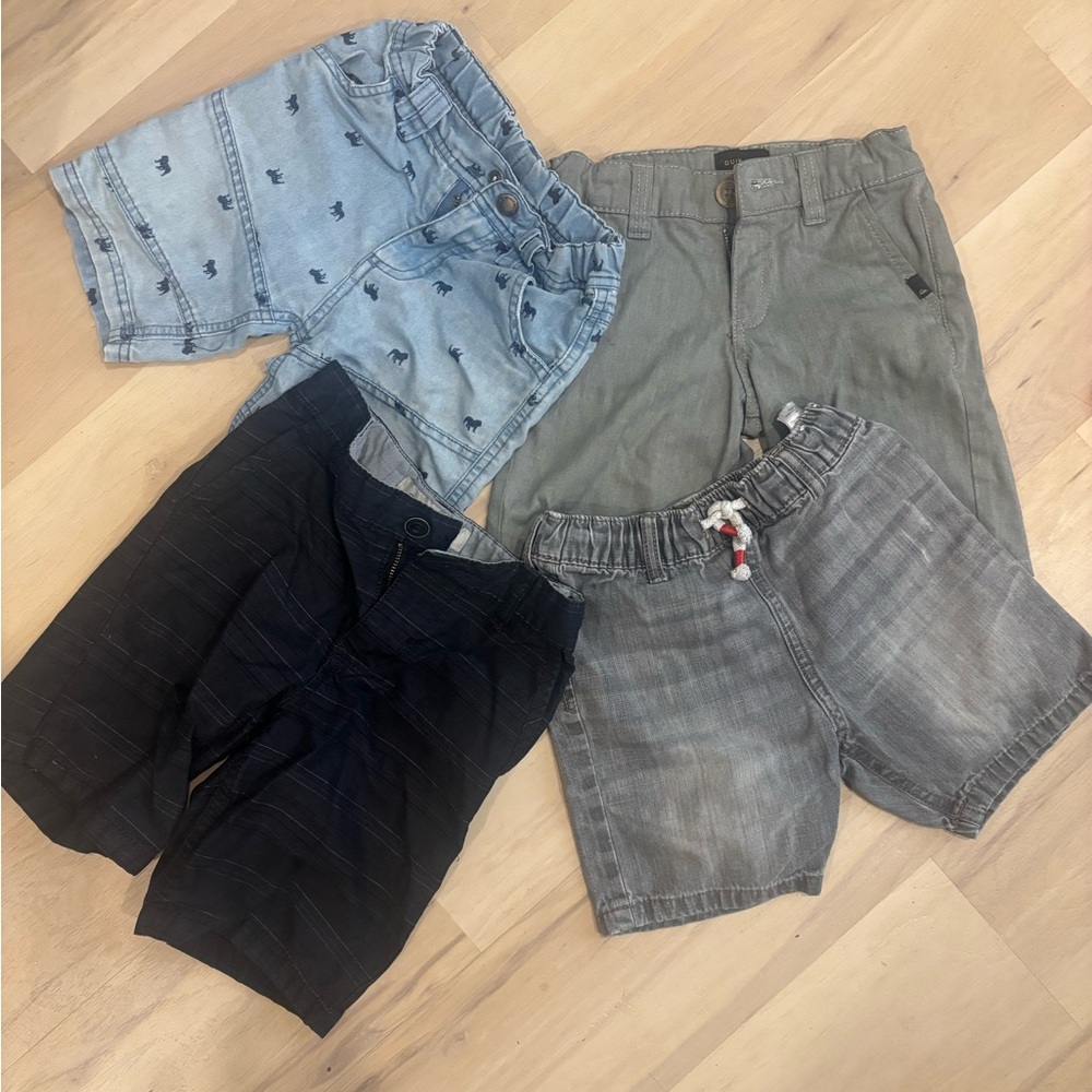 4 pairs of boys 4t-5t shorts